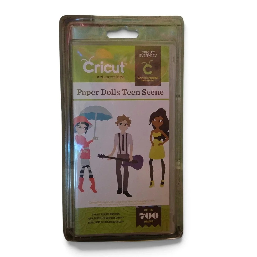 Cricut Paper Dolls Teen Scene Art Cartridge 2001320 Up to 700 Images New Sealed